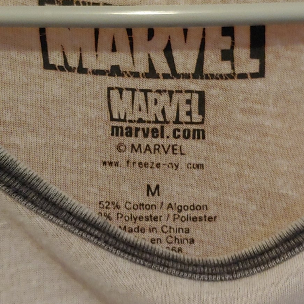 Marvel tee - Picture 2 of 4